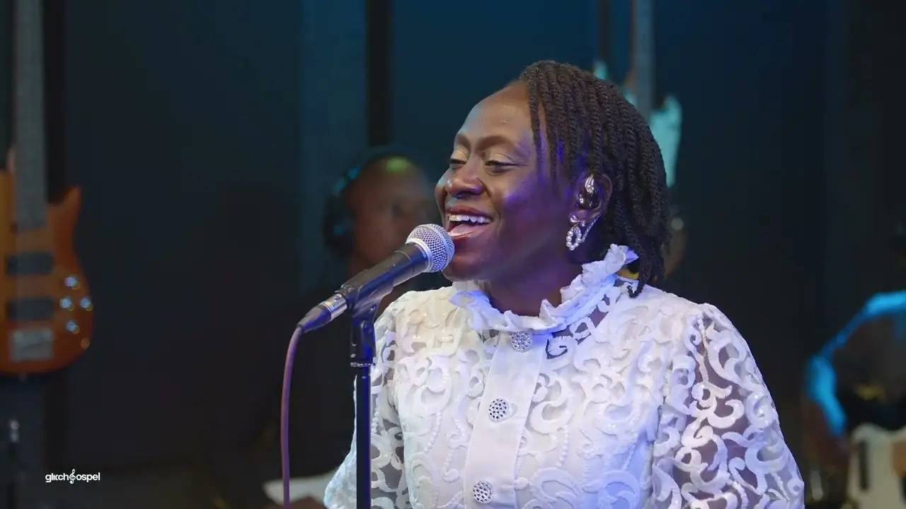 Oluwabukola Owolabi I Crown You | Glitch gospel